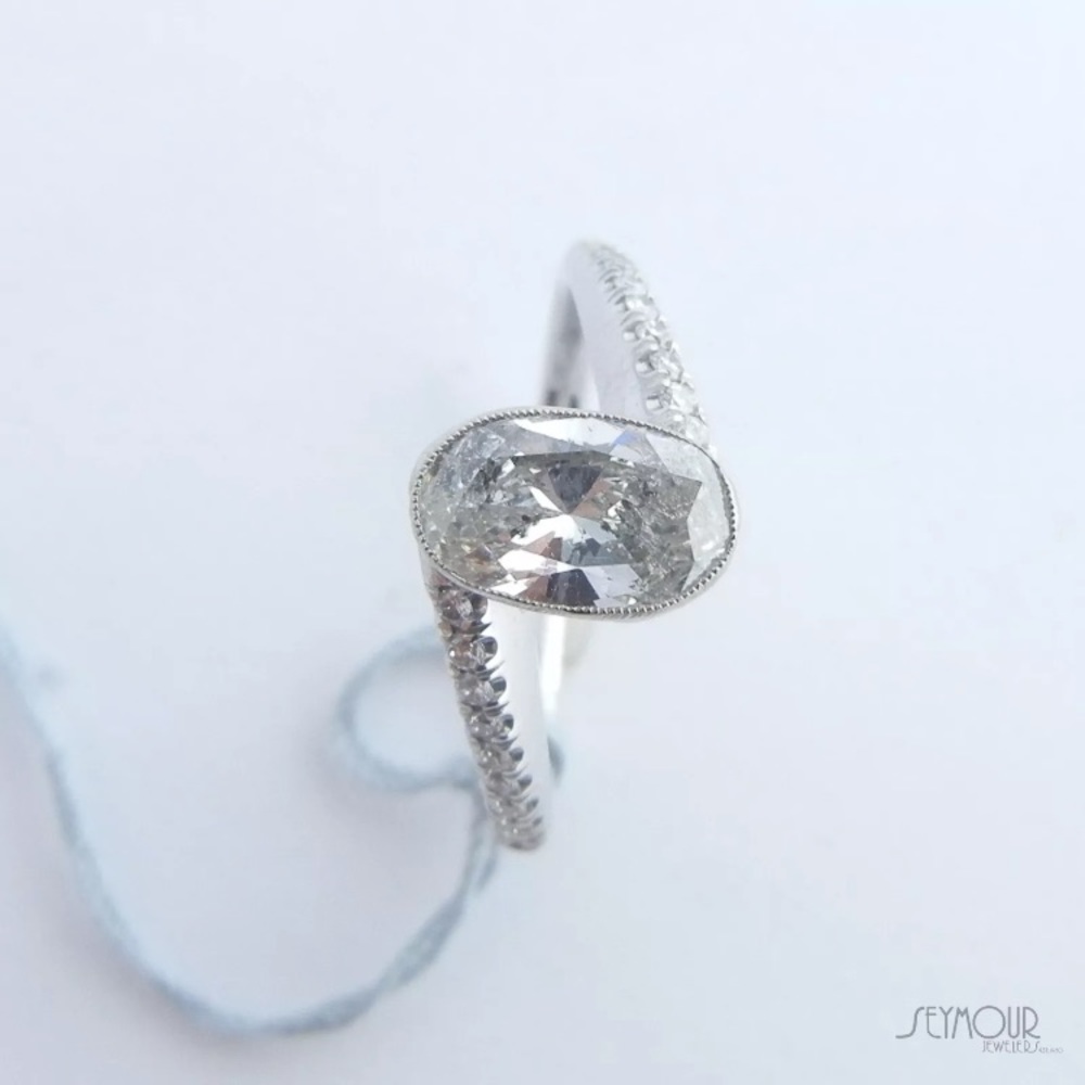 Estate antique unique diamond engagement ring - Picture 3 of 5